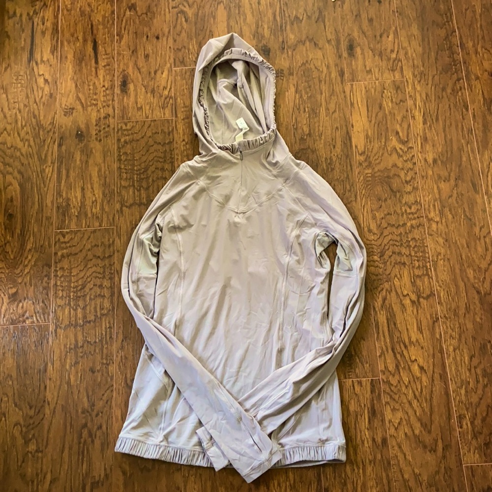 Lululemon Water Bound hoodie Size 4